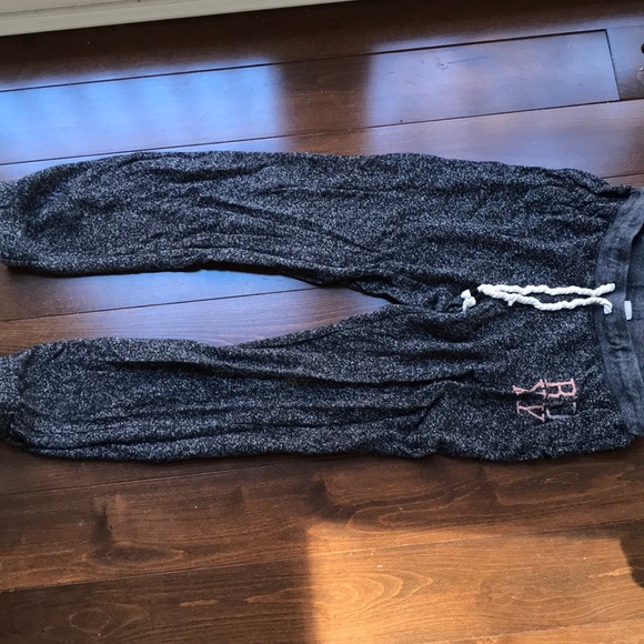 Roxy sweatpants - Picture 1 of 4